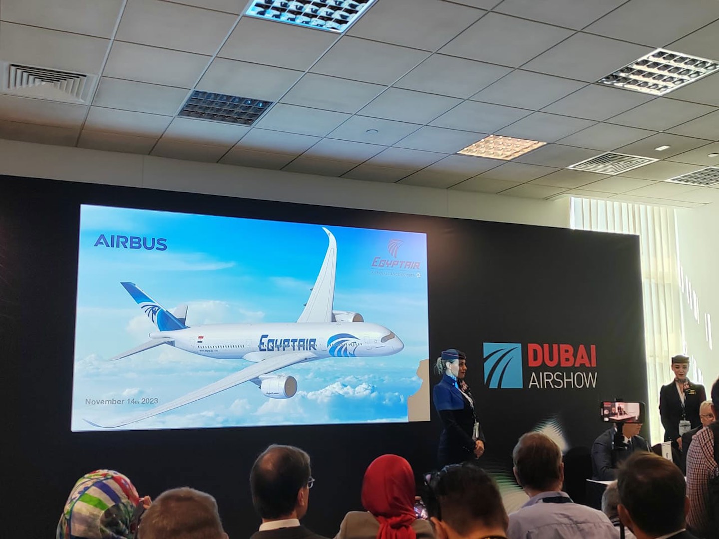 مصر للطيران تبرم صفقة شراء 10 طائرات إيرباص A350
